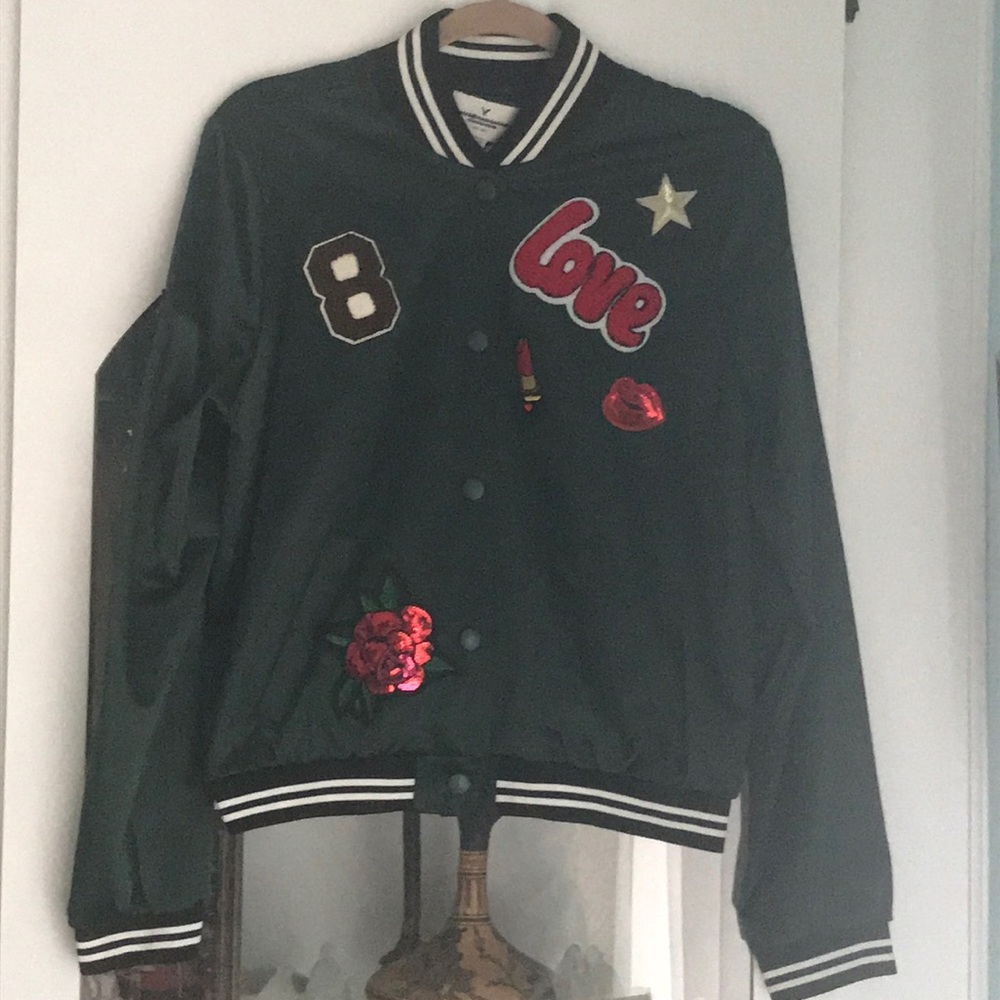 NWT bomber style jacket Junior Sz XL